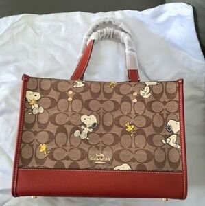 COACH PEANUTS DEMPSEY Carryall Signature Canvas Snoopy Woodstock